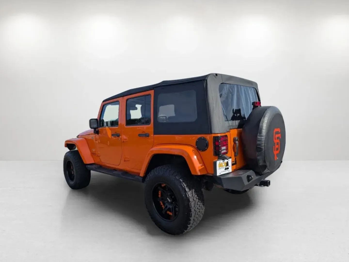 2013 /Black Interior Jeep Wrangler Sahara (1C4BJWEG5DL) with an Other engine, located at 7000 Northlake Connector, Columbus, GA, 31904, (706) 987-8085, 32.524975, -84.978134 - **Explore the Great Outdoors in Your Dream 2013 Jeep Wrangler Sahara!** <br /> <br /> Are you ready to embark on unforgettable weekend adventures or navigate your daily commute with style and confidence? Look no further than this stunning 2013 Jeep Wrangler Sahara, available now at Gils Auto in Phen - Photo#6