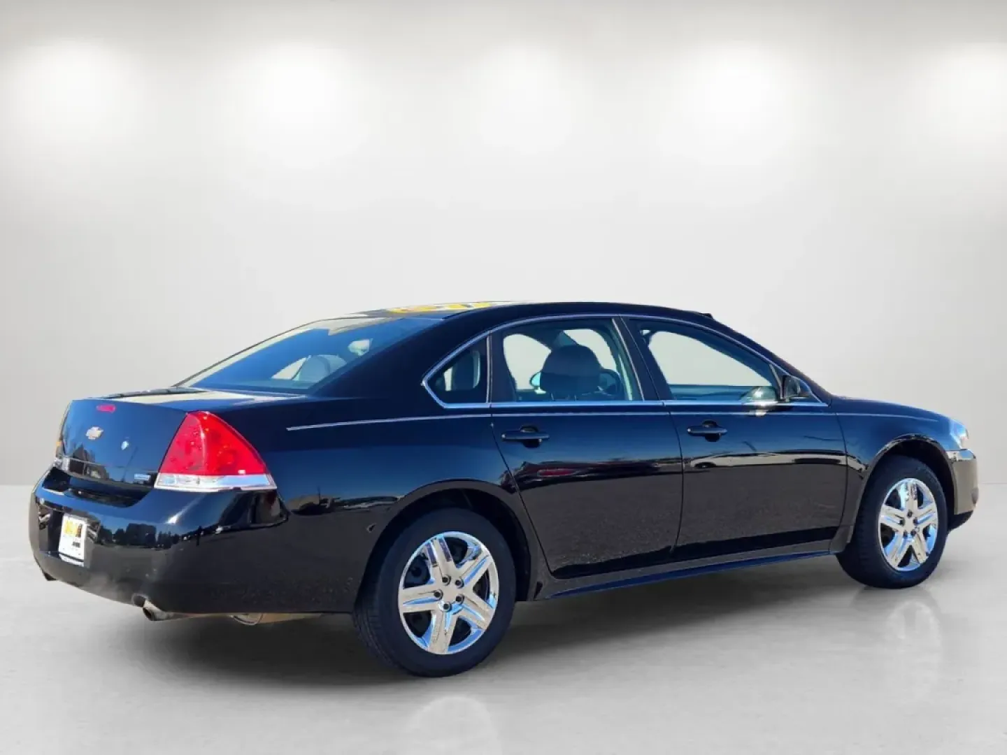 2016 /Ebony Chevrolet Impala Limited Police Police (2G1WD5E37G1) with an Other engine, located at 521 Old Farm Lane Rd, Prattville, AL, 36066, (334) 325-1505, 32.482460, -86.416367 - **Elevate Your Everyday Drive with the 2016 Chevrolet Impala Limited Police Edition!** <br /> <br /> Are you in search of a reliable sedan that blends performance, safety, and value? Look no further than this sleek 2016 Chevrolet Impala Limited Police Edition, available now at Gils Auto in Prattvill - Photo#5