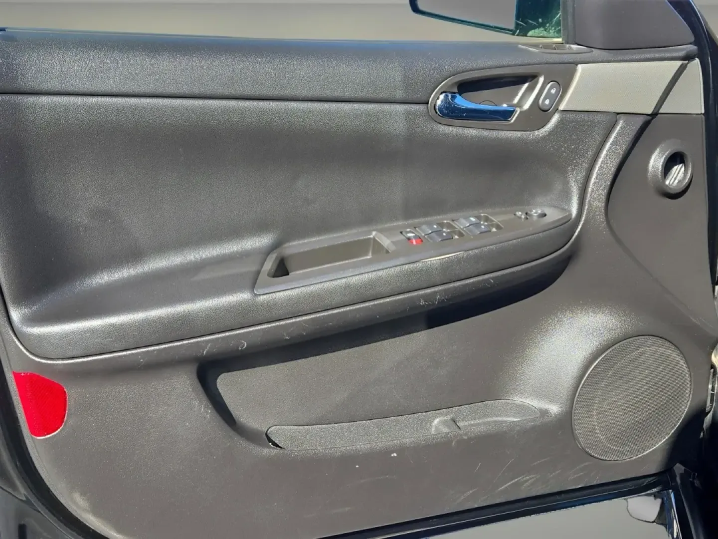 2016 /Ebony Chevrolet Impala Limited Police Police (2G1WD5E37G1) with an Other engine, located at 521 Old Farm Lane Rd, Prattville, AL, 36066, (334) 325-1505, 32.482460, -86.416367 - **Elevate Your Everyday Drive with the 2016 Chevrolet Impala Limited Police Edition!** <br /> <br /> Are you in search of a reliable sedan that blends performance, safety, and value? Look no further than this sleek 2016 Chevrolet Impala Limited Police Edition, available now at Gils Auto in Prattvill - Photo#9