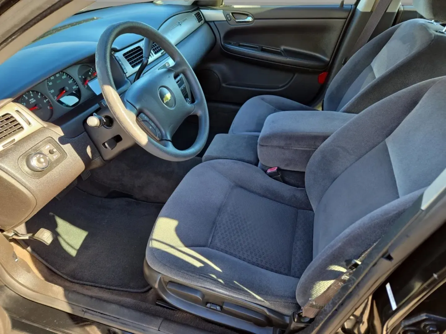 2016 /Ebony Chevrolet Impala Limited Police Police (2G1WD5E37G1) with an Other engine, located at 521 Old Farm Lane Rd, Prattville, AL, 36066, (334) 325-1505, 32.482460, -86.416367 - **Elevate Your Everyday Drive with the 2016 Chevrolet Impala Limited Police Edition!** <br /> <br /> Are you in search of a reliable sedan that blends performance, safety, and value? Look no further than this sleek 2016 Chevrolet Impala Limited Police Edition, available now at Gils Auto in Prattvill - Photo#11