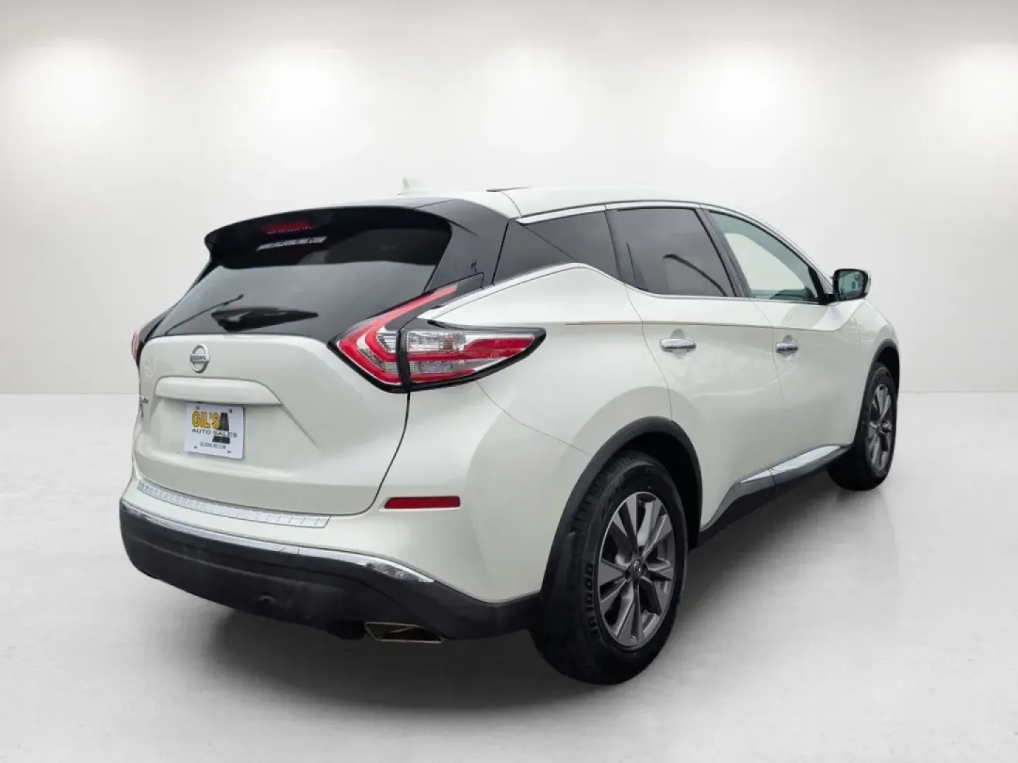 2017 /Cashmere Nissan Murano S (5N1AZ2MG8HN) with an Other engine, located at 5115 14th Ave., Columbus, GA, 31904, (706) 323-0345, 32.511494, -84.971046 - **Explore New Horizons with the 2017 Nissan Murano at Gils Auto - Your Gateway to Adventure!**<br /> <br /> Whether you're looking to enhance your daily commute, embark on family road trips, or simply elevate your weekend adventures, the 2017 Nissan Murano is the perfect companion. With its spacious - Photo#4