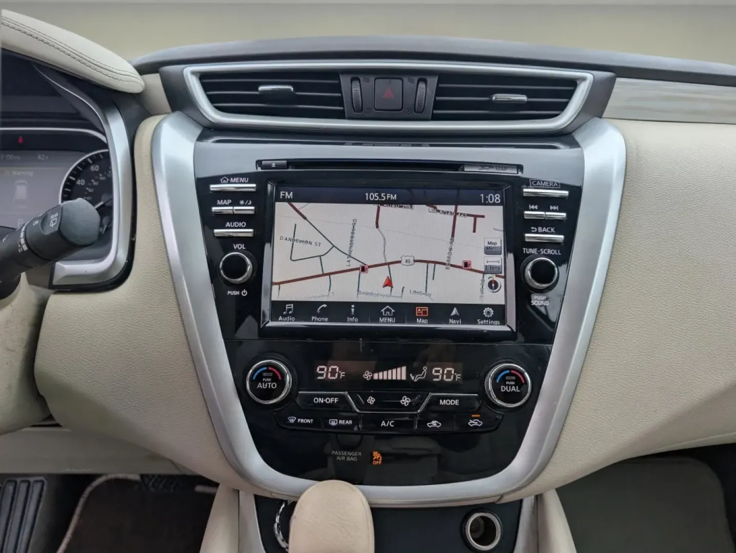 2017 /Cashmere Nissan Murano S (5N1AZ2MG8HN) with an Other engine, located at 5115 14th Ave., Columbus, GA, 31904, (706) 323-0345, 32.511494, -84.971046 - **Explore New Horizons with the 2017 Nissan Murano at Gils Auto - Your Gateway to Adventure!**<br /> <br /> Whether you're looking to enhance your daily commute, embark on family road trips, or simply elevate your weekend adventures, the 2017 Nissan Murano is the perfect companion. With its spacious - Photo#12