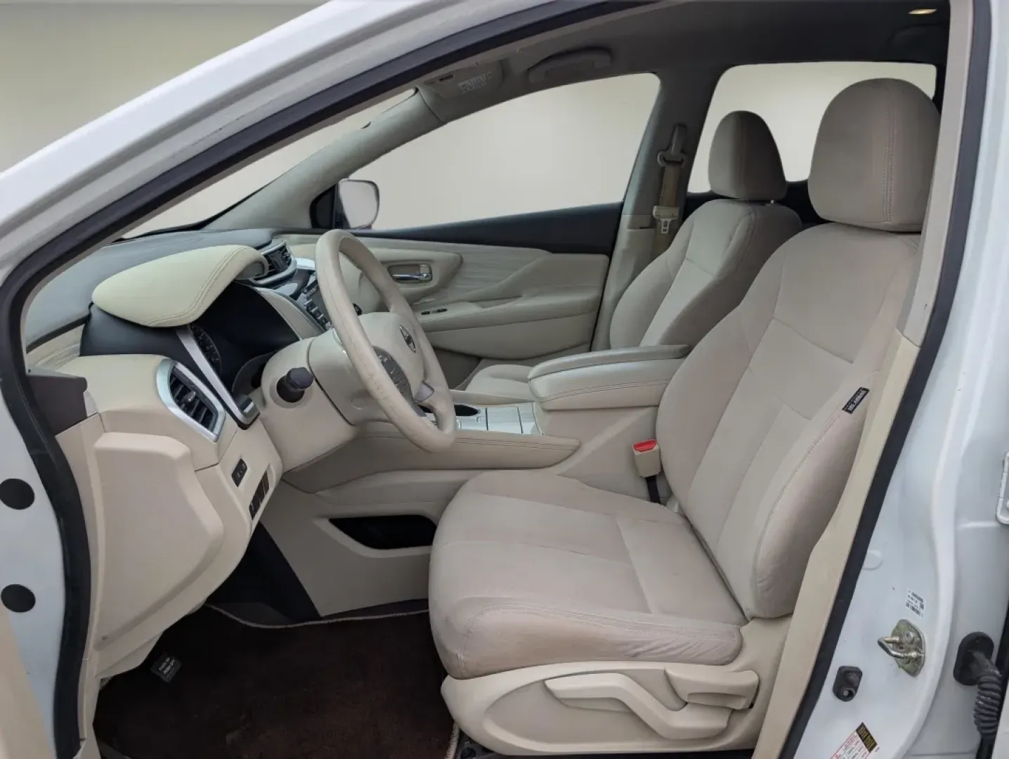 2017 /Cashmere Nissan Murano S (5N1AZ2MG8HN) with an Other engine, located at 5115 14th Ave., Columbus, GA, 31904, (706) 323-0345, 32.511494, -84.971046 - **Explore New Horizons with the 2017 Nissan Murano at Gils Auto - Your Gateway to Adventure!**<br /> <br /> Whether you're looking to enhance your daily commute, embark on family road trips, or simply elevate your weekend adventures, the 2017 Nissan Murano is the perfect companion. With its spacious - Photo#14