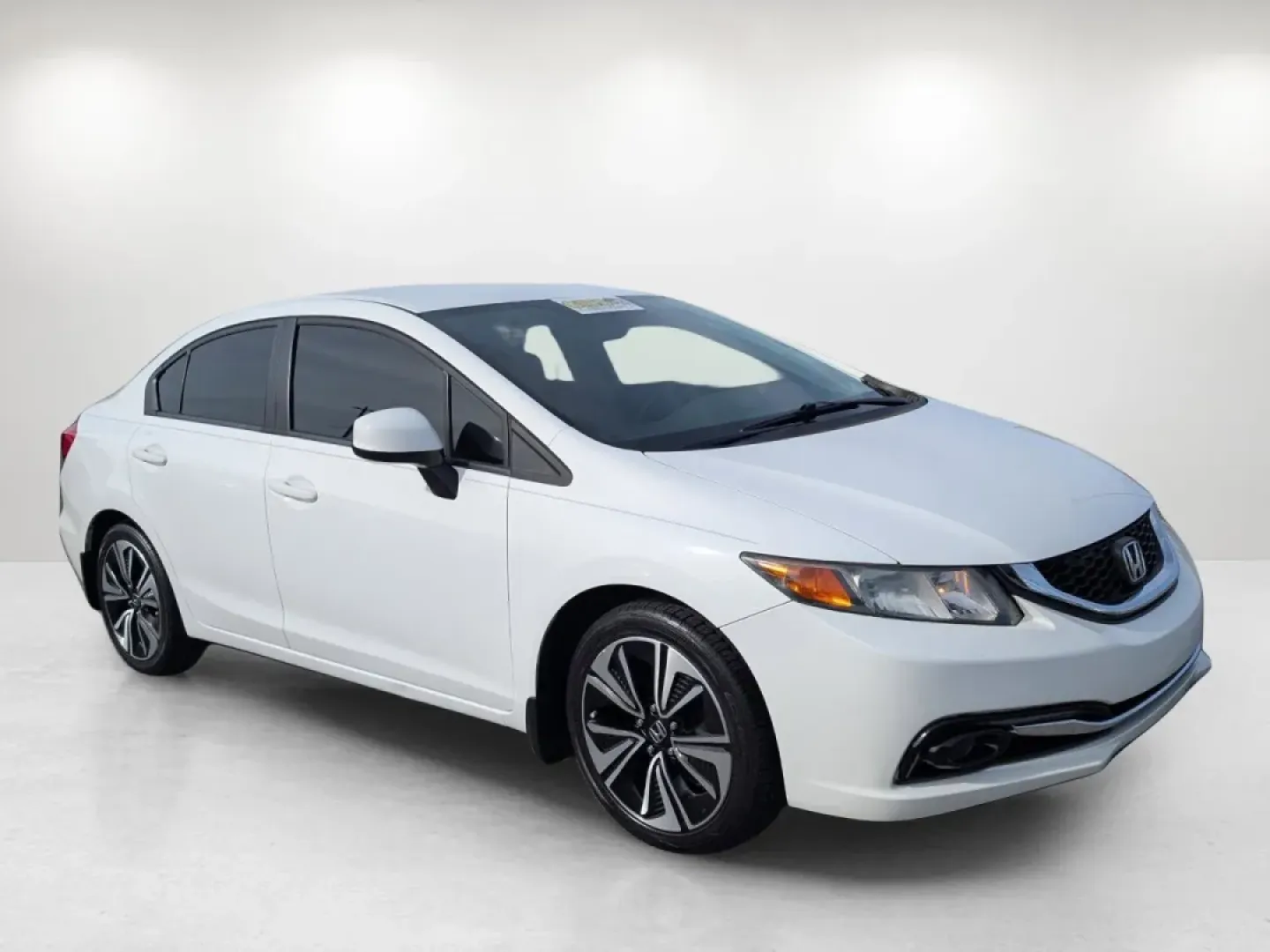 2012 Honda Civic Sdn LX (19XFB2F53CE) with an Other engine, located at 3959 U.S. 80 W, Phenix City, AL, 36870, (334) 297-4885, 32.469296, -85.135185 - **Discover Your Next Adventure with the 2012 Honda Civic LX - Perfect for Everyday Life!**<br /> <br /> Are you seeking a reliable and stylish vehicle that effortlessly adapts to your busy lifestyle? Look no further than the 2012 Honda Civic LX, available now at Gils Auto in Phenix City, AL. This se - Photo#2