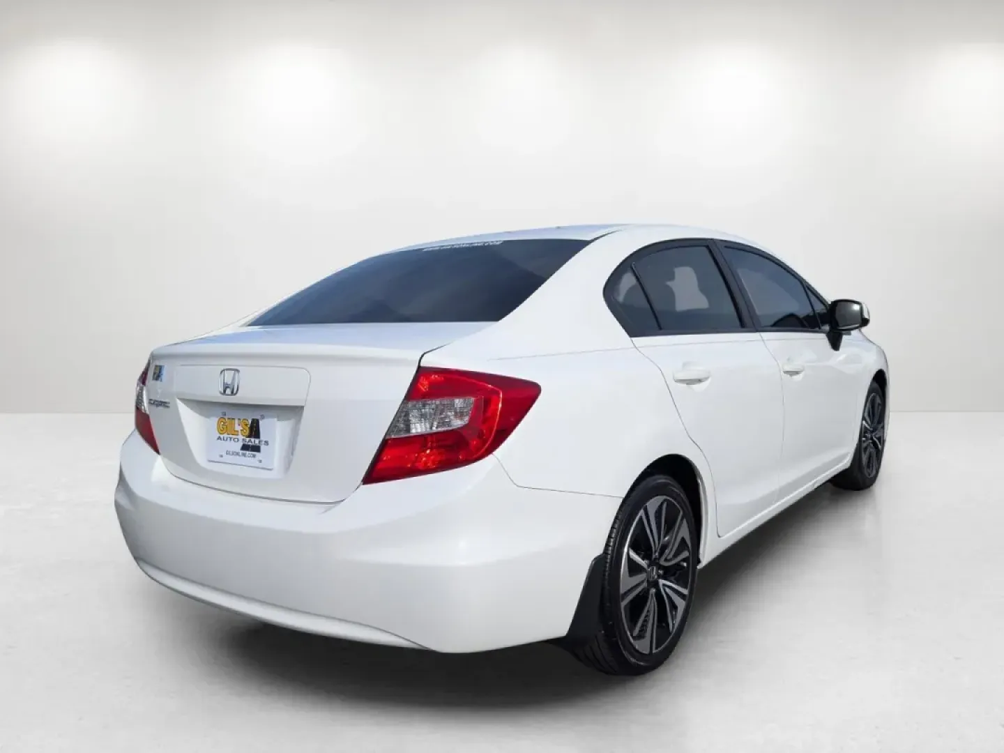 2012 Honda Civic Sdn LX (19XFB2F53CE) with an Other engine, located at 3959 U.S. 80 W, Phenix City, AL, 36870, (334) 297-4885, 32.469296, -85.135185 - **Discover Your Next Adventure with the 2012 Honda Civic LX - Perfect for Everyday Life!**<br /> <br /> Are you seeking a reliable and stylish vehicle that effortlessly adapts to your busy lifestyle? Look no further than the 2012 Honda Civic LX, available now at Gils Auto in Phenix City, AL. This se - Photo#4