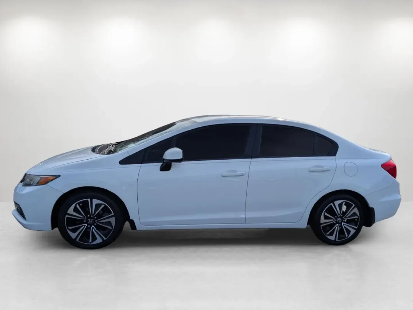 2012 Honda Civic Sdn LX (19XFB2F53CE) with an Other engine, located at 3959 U.S. 80 W, Phenix City, AL, 36870, (334) 297-4885, 32.469296, -85.135185 - **Discover Your Next Adventure with the 2012 Honda Civic LX - Perfect for Everyday Life!**<br /> <br /> Are you seeking a reliable and stylish vehicle that effortlessly adapts to your busy lifestyle? Look no further than the 2012 Honda Civic LX, available now at Gils Auto in Phenix City, AL. This se - Photo#7