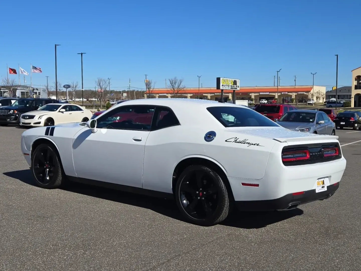 2015 /Black Dodge Challenger SXT (2C3CDZAG0FH) with an Other engine, located at 521 Old Farm Lane Rd, Prattville, AL, 36066, (334) 325-1505, 32.482460, -86.416367 - Elevate your driving experience with the stunning 2015 Dodge Challenger SXT, a vehicle that's not just built for the road, but crafted for adventure and lifestyle. Whether you're a commuting professional seeking a stylish ride for daily travels, or a weekend warrior looking to turn heads on the high - Photo#7