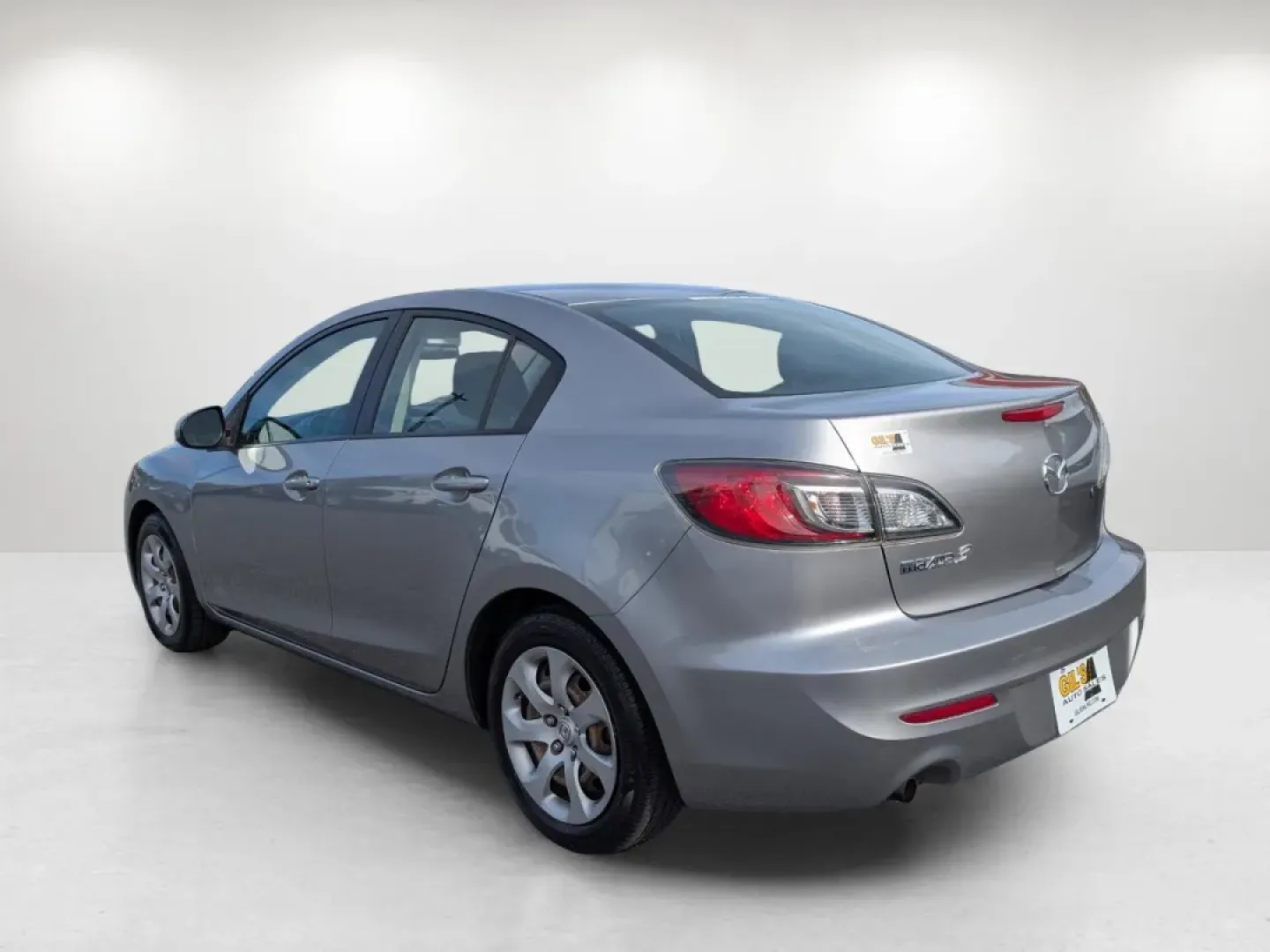 2012 /Black Mazda Mazda3 i Sport (JM1BL1UF7C1) with an Other engine, located at 1430 Gateway Drive, Opelika, AL, 36801, (334) 239-0944, 32.637871, -85.409790 - Are you searching for a reliable and stylish sedan that perfectly balances functionality and comfort? Look no further! At Gils Auto in Phenix City, AL, we have just the vehicle for you: a sleek 2012 Mazda3 i Sport. This sedan is not only great for daily commutes and weekend getaways, but it's also a - Photo#6