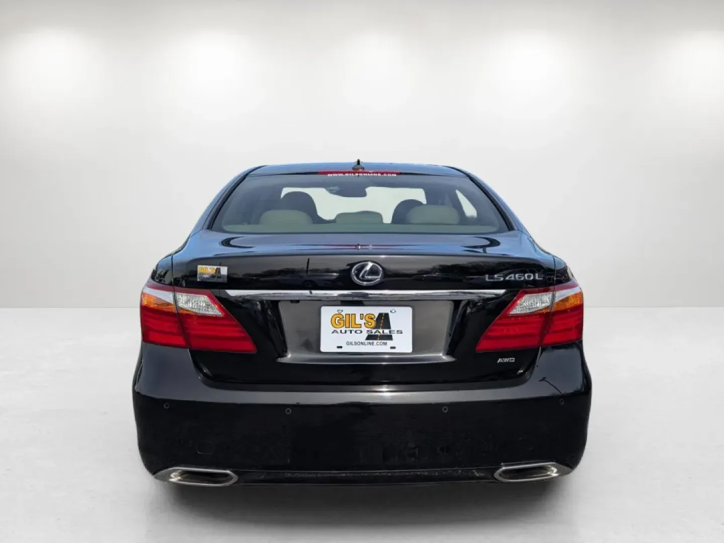 2011 Lexus LS 460 L (JTHDL5EF8B5) with an Other engine, located at 804 22nd Ave, Phenix City, AL, 36870, (334) 297-1860, 32.484749, -85.024475 - **Discover Luxury and Comfort with the 2011 Lexus LS 460 at Gils Auto Phenix City**<br /> <br /> Are you in search of a vehicle that seamlessly blends luxury with practicality? Look no further than the stunning 2011 Lexus LS 460 available now at Gils Auto in Phenix City, AL. Whether you're commutin - Photo#5