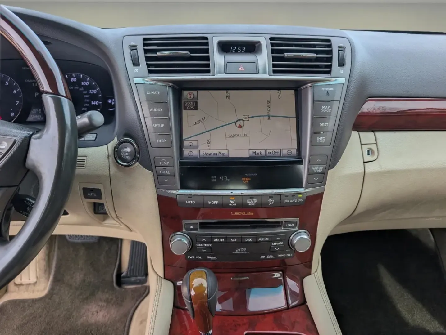 2011 Lexus LS 460 L (JTHDL5EF8B5) with an Other engine, located at 804 22nd Ave, Phenix City, AL, 36870, (334) 297-1860, 32.484749, -85.024475 - **Discover Luxury and Comfort with the 2011 Lexus LS 460 at Gils Auto Phenix City**<br /> <br /> Are you in search of a vehicle that seamlessly blends luxury with practicality? Look no further than the stunning 2011 Lexus LS 460 available now at Gils Auto in Phenix City, AL. Whether you're commutin - Photo#14