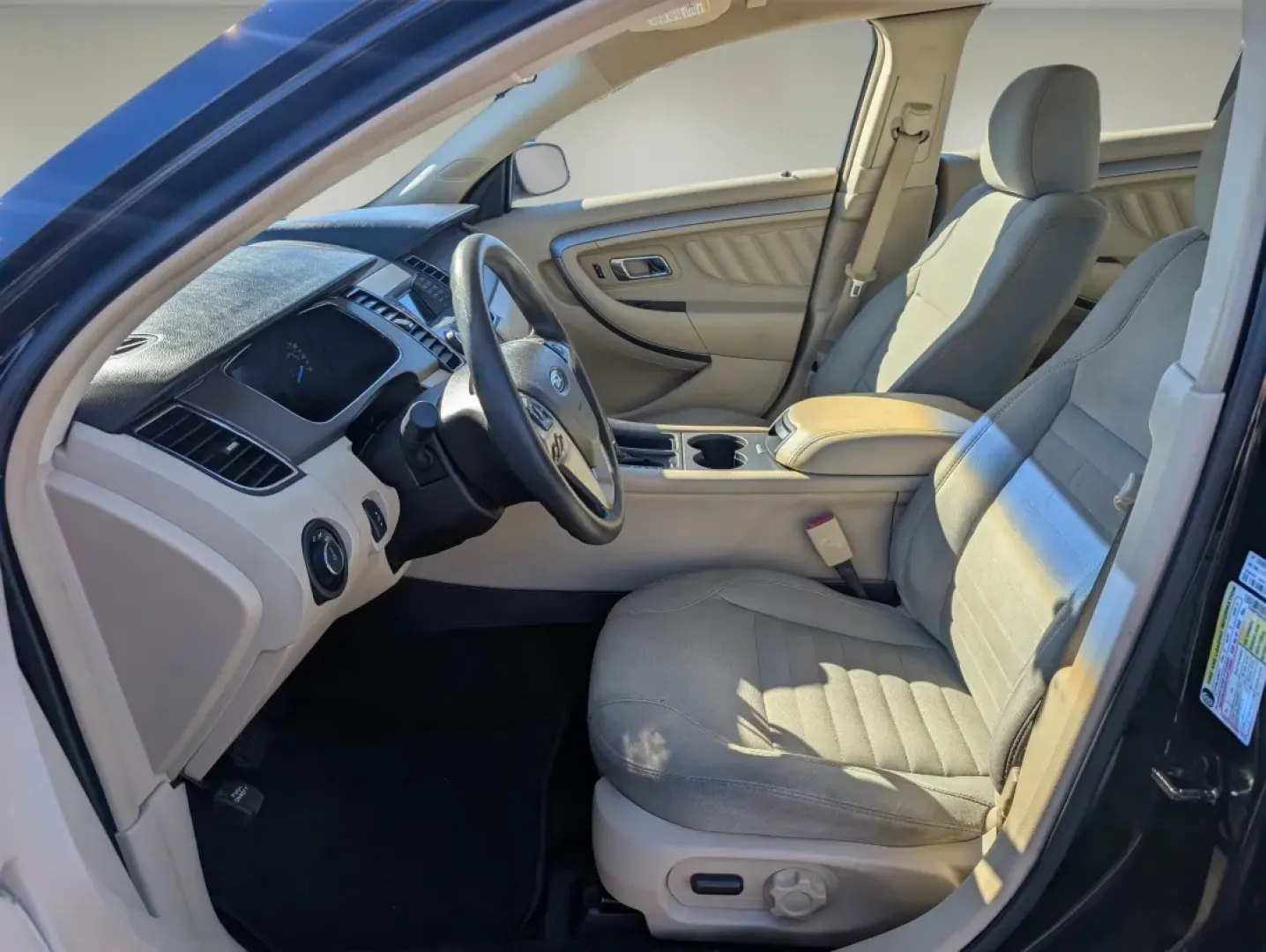 2015 Ford Taurus SE (1FAHP2D81FG) with an Other engine, located at 1430 Gateway Drive, Opelika, AL, 36801, (334) 239-0944, 32.637871, -85.409790 - Discover the perfect blend of comfort and reliability with our 2015 Ford Taurus SE, ideal for budget-conscious buyers seeking a dependable sedan for daily commutes or family road trips. At Gils Auto Opelika, located at 1430 Gateway Drive, Opelika, AL 36801, we specialize in Buy Here Pay Here financ - Photo#9