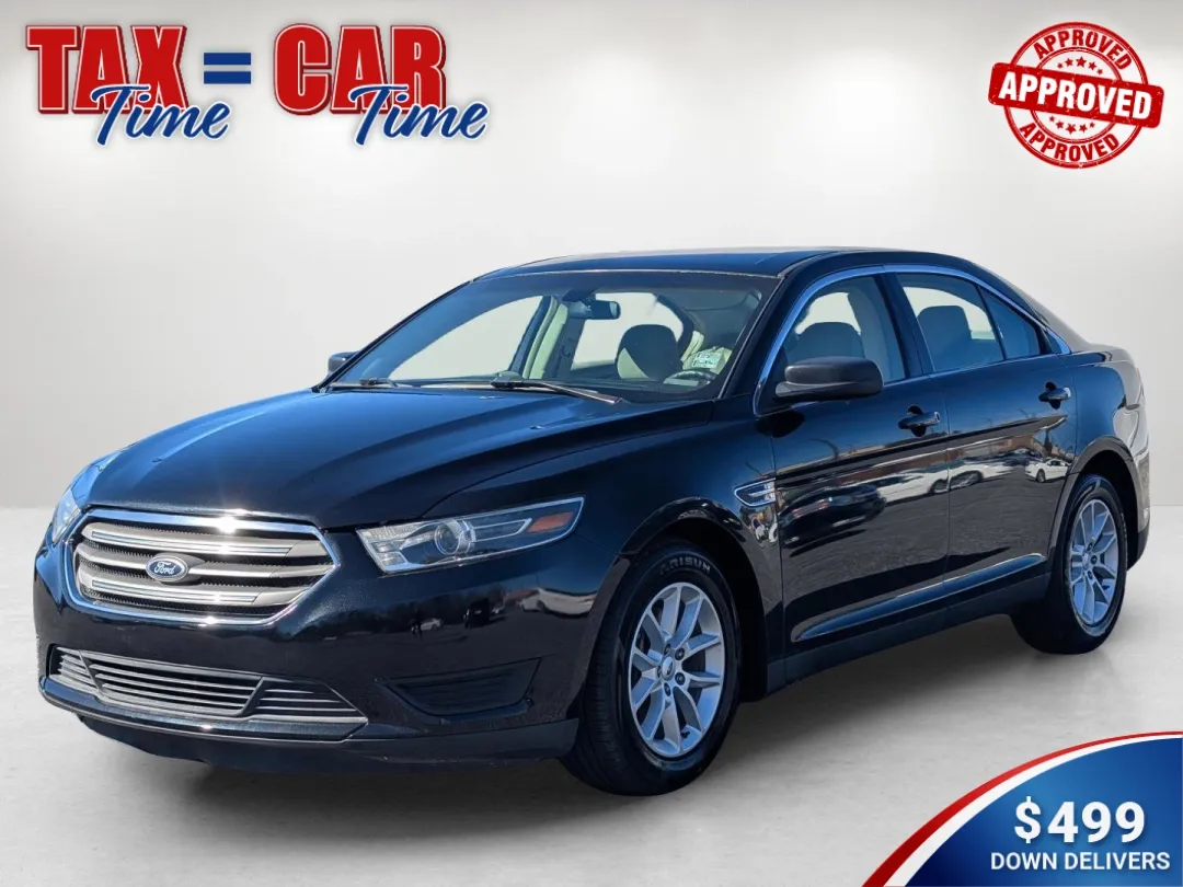 photo of 2015 Ford Taurus SE