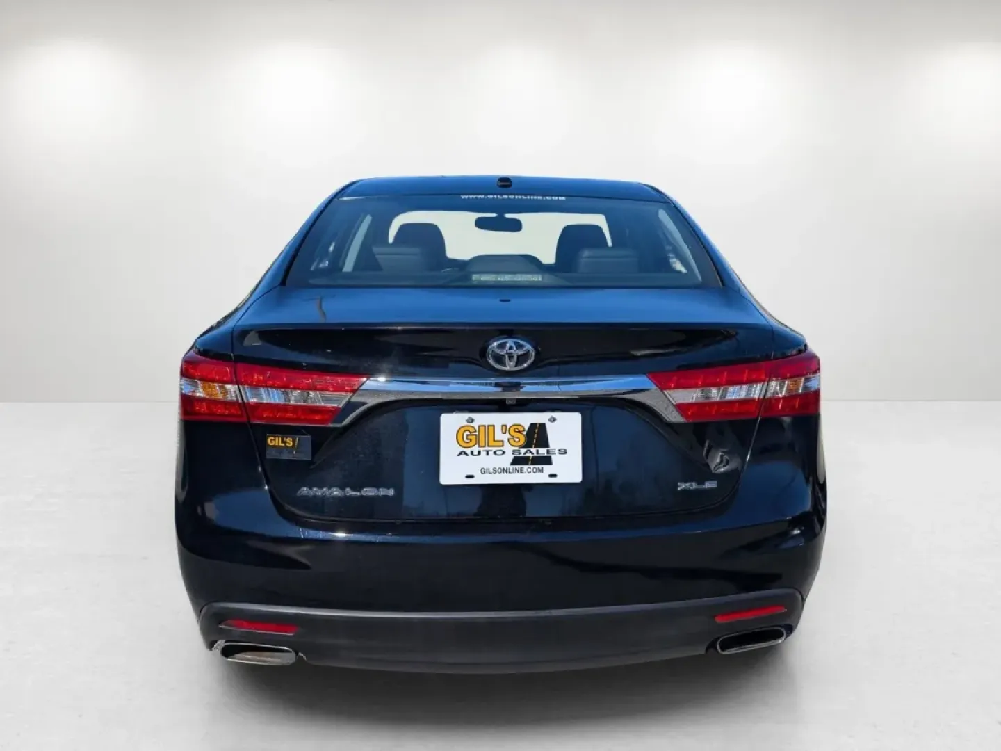 2013 Toyota Avalon XLE Premium (4T1BK1EB1DU) with an Other engine, located at 1430 Gateway Drive, Opelika, AL, 36801, (334) 239-0944, 32.637871, -85.409790 - **Elevate Your Driving Experience with the 2013 Toyota Avalon XLE Premium Perfect for Every Journey!**<br /> <br /> Are you in search of a reliable, stylish sedan that can effortlessly accommodate your lifestyle-whether it's daily commuting, family outings, or weekend adventures? Look no further th - Photo#4