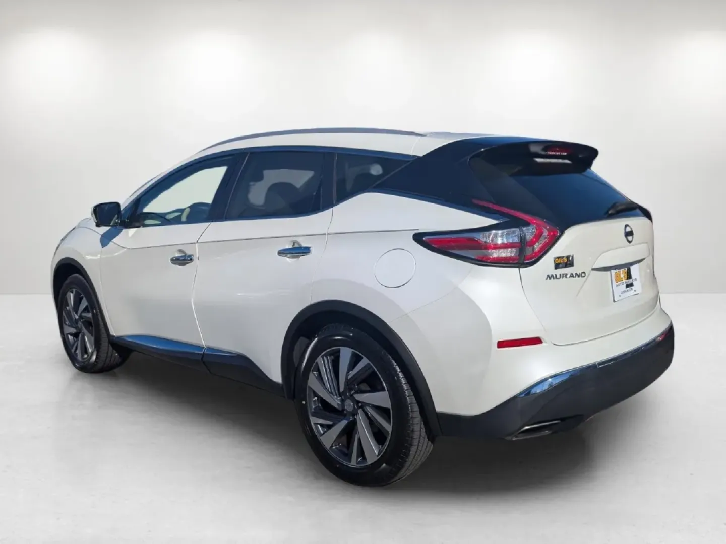 2016 /Beige Nissan Murano Platinum (5N1AZ2MG3GN) with an Other engine, located at 5115 14th Ave., Columbus, GA, 31904, (706) 323-0345, 32.511494, -84.971046 - Are you searching for the perfect vehicle that blends luxury with practicality? Look no further than this stunning 2016 Nissan Murano Platinum, available now at Gils Auto, your trusted Buy Here Pay Here dealership located at 3959 U.S. 80 W, Phenix City, AL 36870. This SUV is designed for those who a - Photo#6