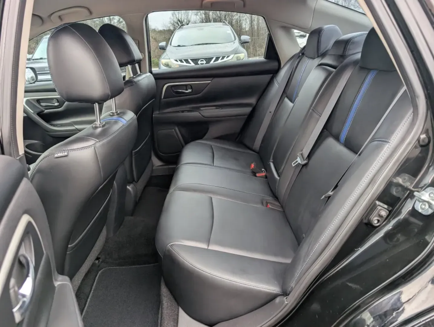 2018 /Sport Interior Nissan Altima 2.5 SR (1N4AL3AP6JC) with an Other engine, located at 3959 U.S. 80 W, Phenix City, AL, 36870, (334) 297-4885, 32.469296, -85.135185 - Are you ready to elevate your driving experience and make every journey memorable? Whether you're commuting to work, shuttling the kids to school, or planning a weekend getaway, the 2018 Nissan Altima 2.5 SR Sedan is your perfect companion. Designed for those who value style, efficiency, and advance - Photo#10