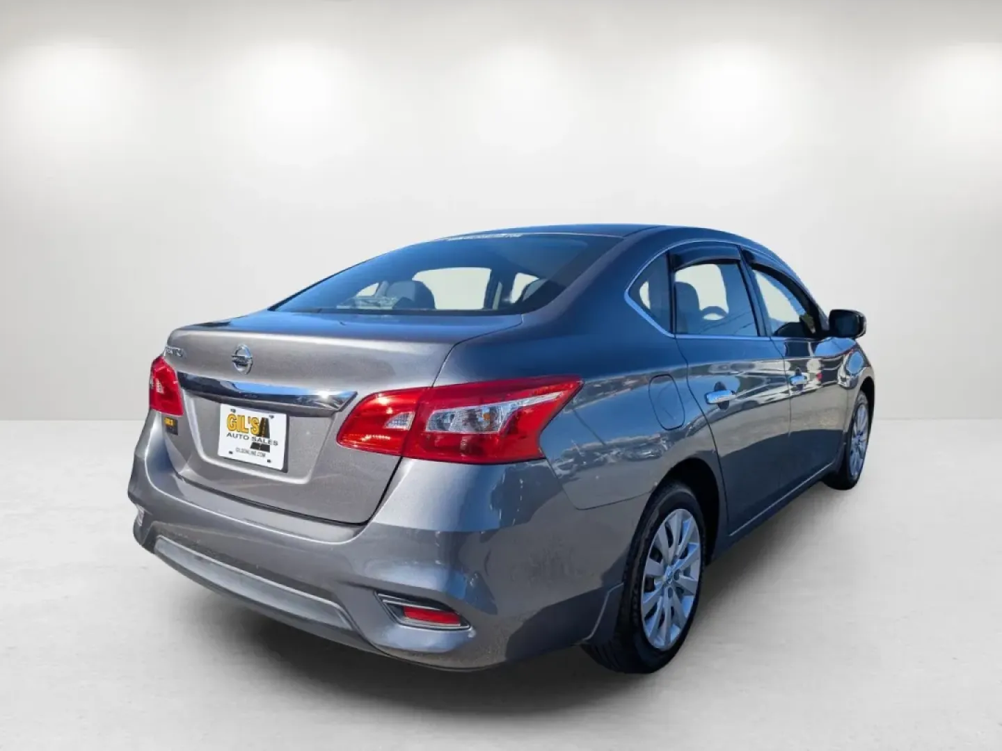 2017 /Charcoal Nissan Sentra S (3N1AB7AP7HY) with an Other engine, located at 3959 U.S. 80 W, Phenix City, AL, 36870, (334) 297-4885, 32.469296, -85.135185 - Embrace a lifestyle of comfort and practicality with the versatile 2017 Nissan Sentra, available now at Gils Auto in Phenix City, AL. Whether you're commuting to work, running errands, or embarking on road trips, this sedan is designed to cater to your everyday needs while ensuring you enjoy every m - Photo#4