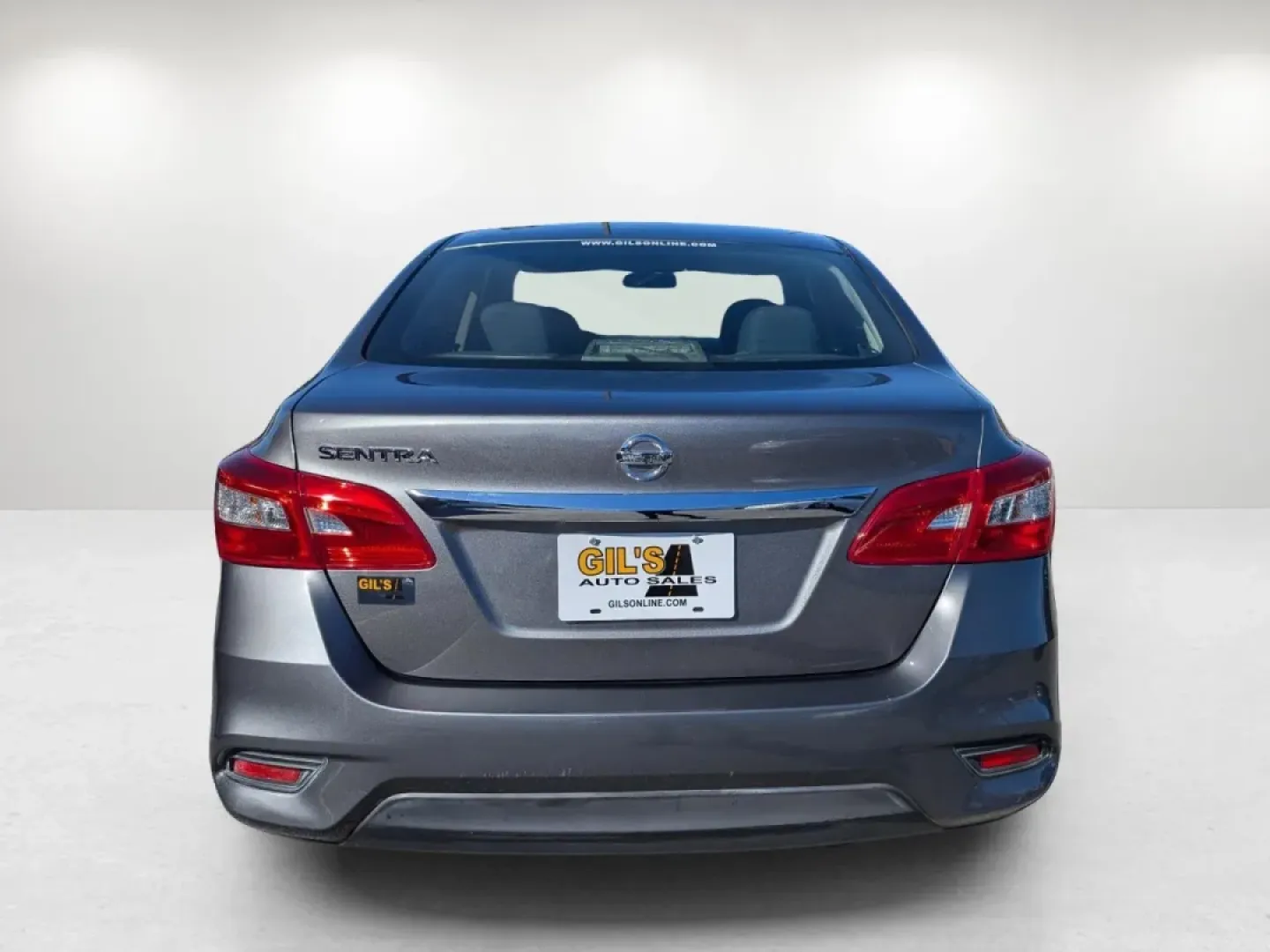 2017 /Charcoal Nissan Sentra S (3N1AB7AP7HY) with an Other engine, located at 3959 U.S. 80 W, Phenix City, AL, 36870, (334) 297-4885, 32.469296, -85.135185 - Embrace a lifestyle of comfort and practicality with the versatile 2017 Nissan Sentra, available now at Gils Auto in Phenix City, AL. Whether you're commuting to work, running errands, or embarking on road trips, this sedan is designed to cater to your everyday needs while ensuring you enjoy every m - Photo#5