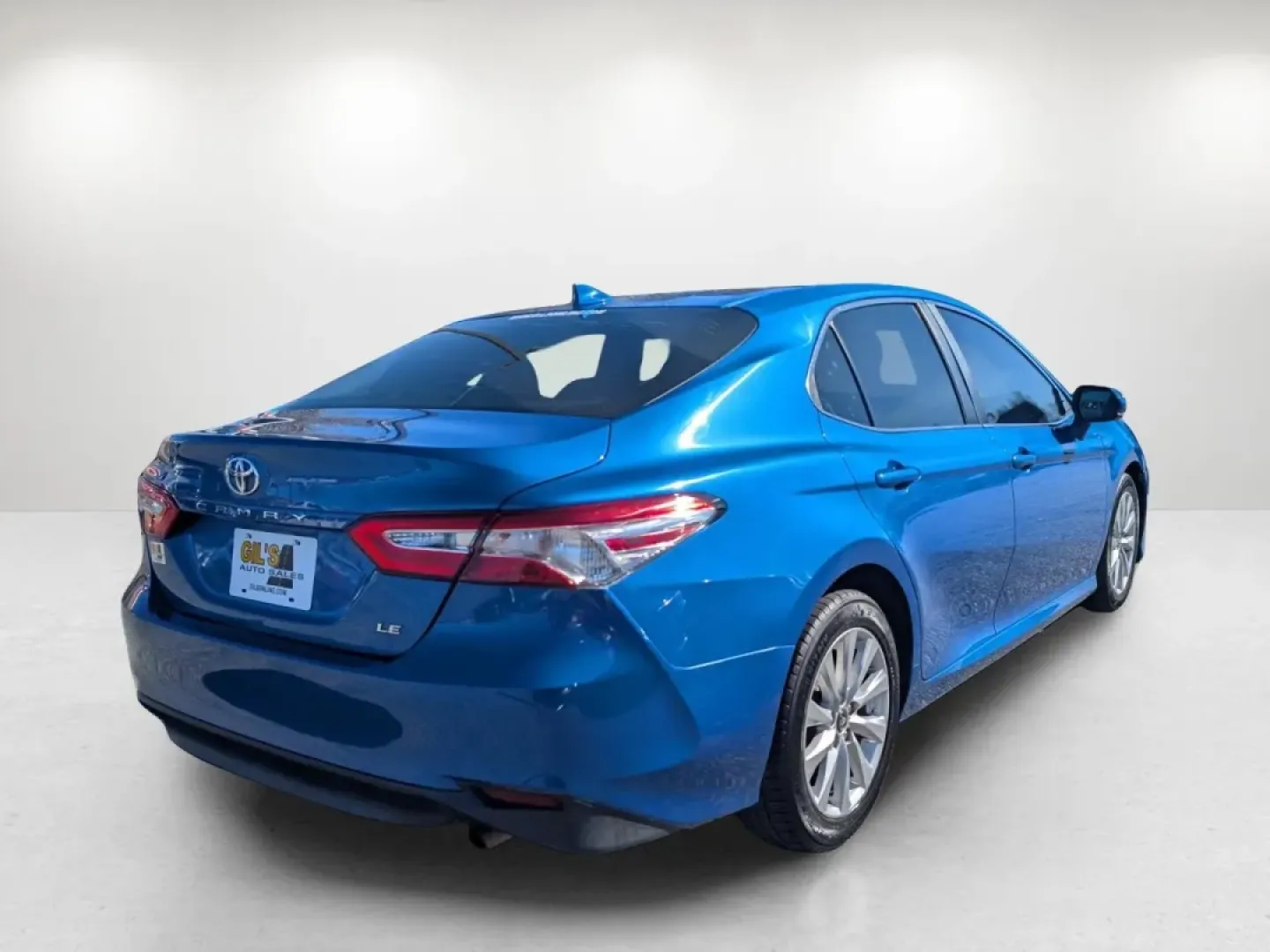 2019 Toyota Camry LE (4T1B11HK2KU) with an Other engine, located at 5115 14th Ave., Columbus, GA, 31904, (706) 323-0345, 32.511494, -84.971046 - Looking for a vehicle that effortlessly blends reliability with modern comfort? The 2019 Toyota Camry LE may be the perfect match, ideal for daily commutes, family outings, or weekend adventures. With its spacious cabin and advanced features, this sedan ensures every ride is enjoyable, whether you'r - Photo#4
