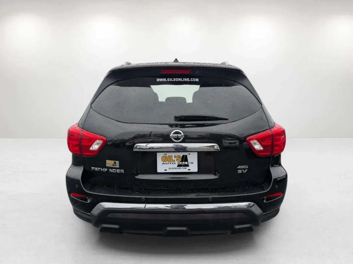 2017 /Charcoal Nissan Pathfinder SV (5N1DR2MMXHC) with an Other engine, located at 5115 14th Ave., Columbus, GA, 31904, (706) 323-0345, 32.511494, -84.971046 - Are you searching for the perfect family vehicle that combines comfort, versatility, and reliability? Look no further than this stunning 2017 Nissan Pathfinder SV, proudly available at Gils Auto, your trusted Buy Here Pay Here dealership located at 3959 U.S. 80 W, Phenix City, AL 36870. With its spa - Photo#5