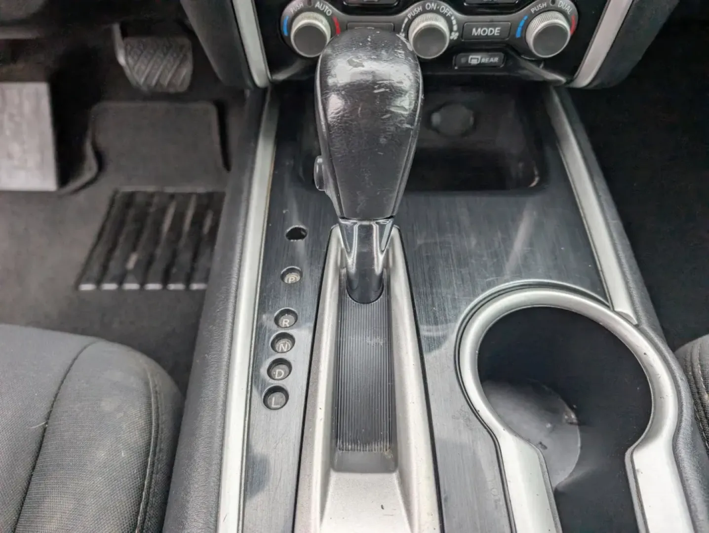 2017 /Charcoal Nissan Pathfinder SV (5N1DR2MMXHC) with an Other engine, located at 5115 14th Ave., Columbus, GA, 31904, (706) 323-0345, 32.511494, -84.971046 - Are you searching for the perfect family vehicle that combines comfort, versatility, and reliability? Look no further than this stunning 2017 Nissan Pathfinder SV, proudly available at Gils Auto, your trusted Buy Here Pay Here dealership located at 3959 U.S. 80 W, Phenix City, AL 36870. With its spa - Photo#14