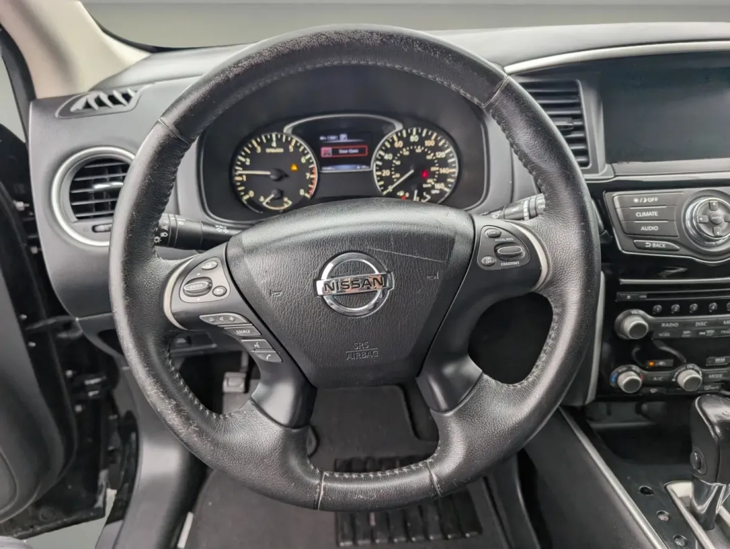 2017 /Charcoal Nissan Pathfinder SV (5N1DR2MMXHC) with an Other engine, located at 5115 14th Ave., Columbus, GA, 31904, (706) 323-0345, 32.511494, -84.971046 - Are you searching for the perfect family vehicle that combines comfort, versatility, and reliability? Look no further than this stunning 2017 Nissan Pathfinder SV, proudly available at Gils Auto, your trusted Buy Here Pay Here dealership located at 3959 U.S. 80 W, Phenix City, AL 36870. With its spa - Photo#16