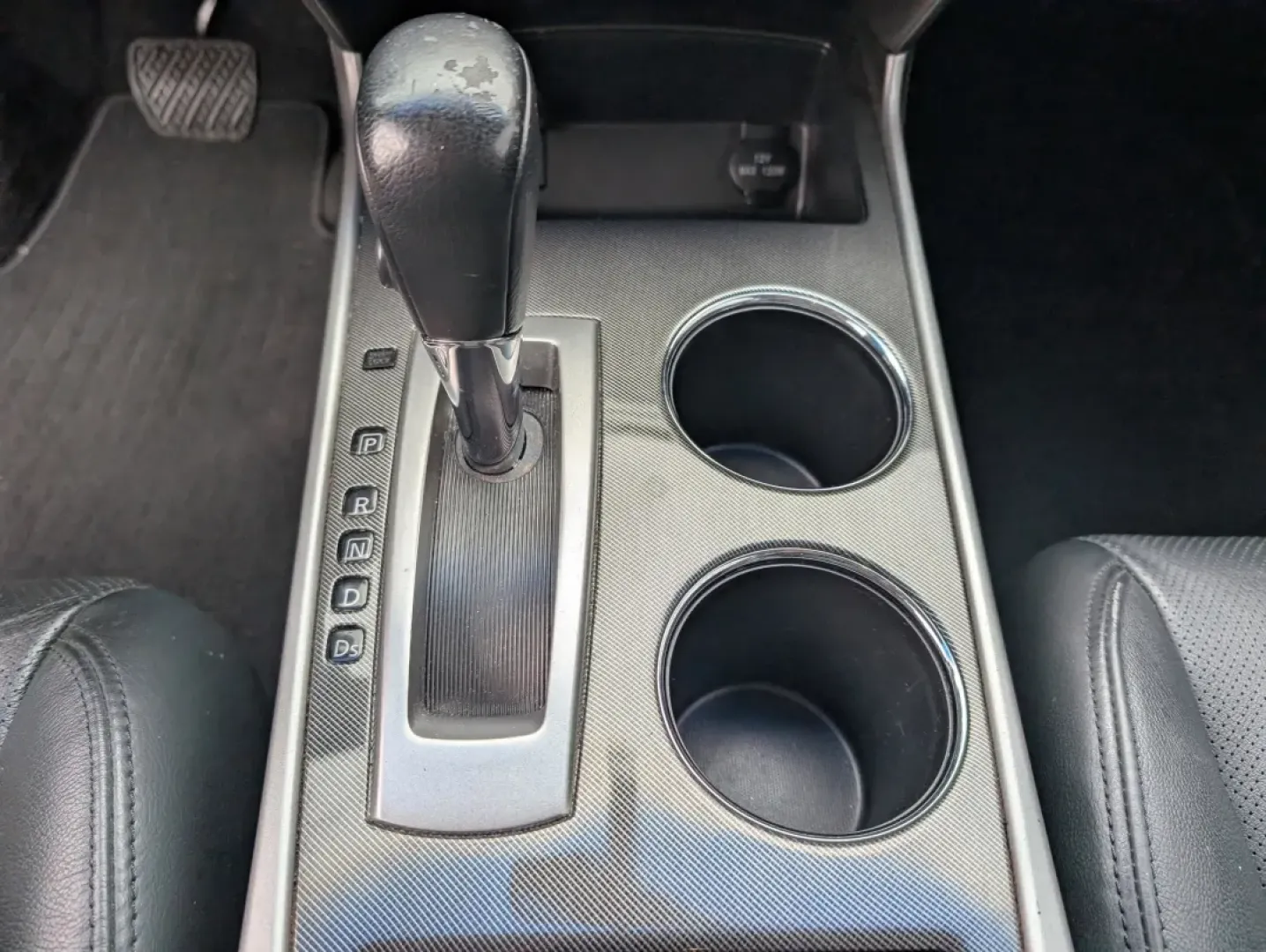 2015 /Charcoal Nissan Altima 2.5 SL (1N4AL3AP8FC) with an Other engine, located at 5115 14th Ave., Columbus, GA, 31904, (706) 323-0345, 32.511494, -84.971046 - Elevate your daily drive and experience the perfect blend of comfort, safety, and style with this stunning 2015 Nissan Altima 2.5 SL, available now at Gils Auto in Phenix City, AL. Whether you're a commuter navigating the bustling streets of downtown, a growing family embarking on weekend getaways, - Photo#13