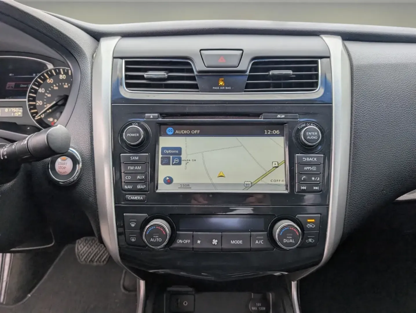 2015 /Charcoal Nissan Altima 2.5 SL (1N4AL3AP8FC) with an Other engine, located at 5115 14th Ave., Columbus, GA, 31904, (706) 323-0345, 32.511494, -84.971046 - Elevate your daily drive and experience the perfect blend of comfort, safety, and style with this stunning 2015 Nissan Altima 2.5 SL, available now at Gils Auto in Phenix City, AL. Whether you're a commuter navigating the bustling streets of downtown, a growing family embarking on weekend getaways, - Photo#15