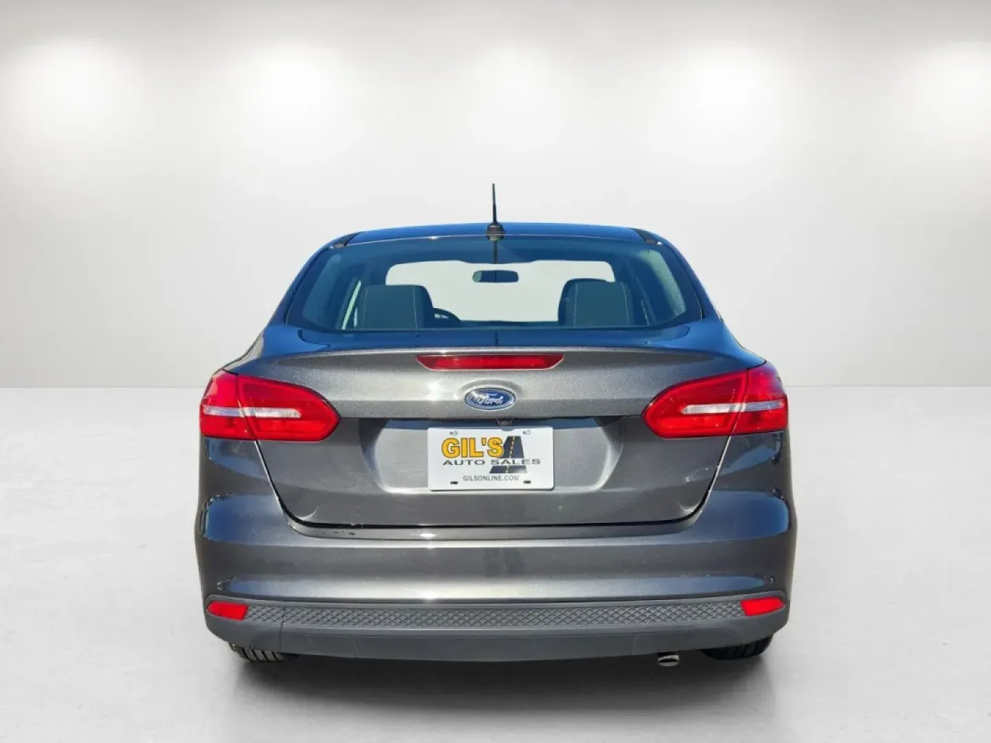 2018 Ford Focus SE (1FADP3FE3JL) with an Other engine, located at 521 Old Farm Lane Rd, Prattville, AL, 36066, (334) 325-1505, 32.482460, -86.416367 - Experience the joy of a daily commute like never before with this 2018 Ford Focus SE sedan, a vehicle designed for comfort, efficiency, and style. Ideal for budget-conscious buyers and those navigating busy city streets, this reliable car not only gets you from point A to B but enhances your lifesty - Photo#6