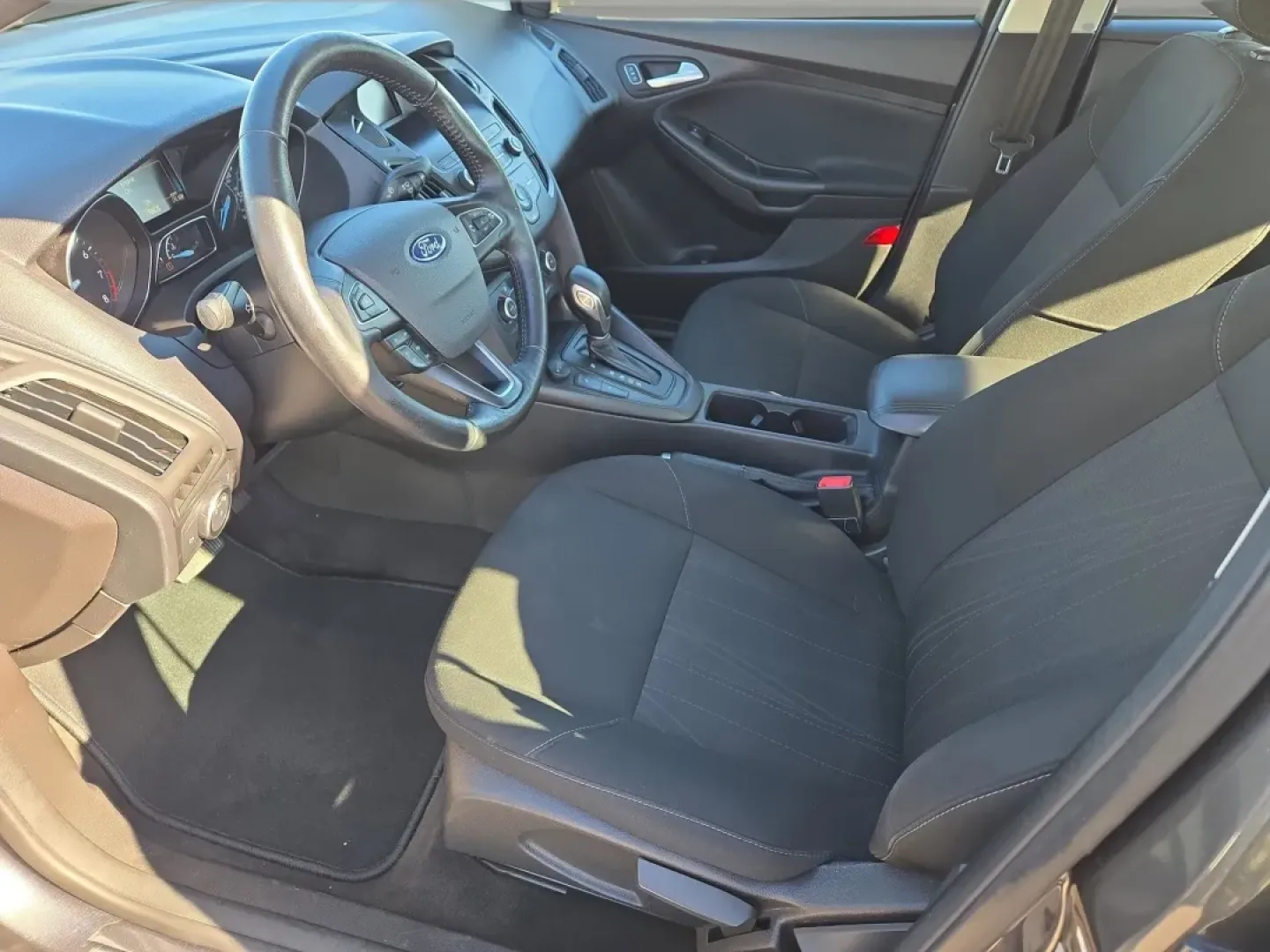 2018 Ford Focus SE (1FADP3FE3JL) with an Other engine, located at 521 Old Farm Lane Rd, Prattville, AL, 36066, (334) 325-1505, 32.482460, -86.416367 - Experience the joy of a daily commute like never before with this 2018 Ford Focus SE sedan, a vehicle designed for comfort, efficiency, and style. Ideal for budget-conscious buyers and those navigating busy city streets, this reliable car not only gets you from point A to B but enhances your lifesty - Photo#11