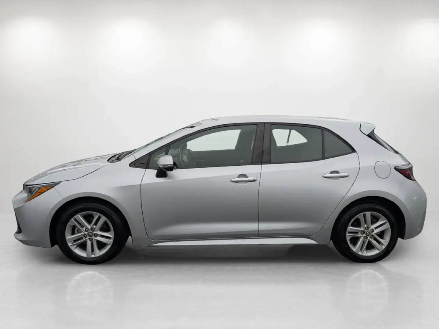 2019 Toyota Corolla Hatchback SE (JTNK4RBE6K3) with an Other engine, located at 804 22nd Ave, Phenix City, AL, 36870, (334) 297-1860, 32.484749, -85.024475 - ### Discover the Perfect Blend of Style and Reliability: 2019 Toyota Corolla Hatchback SE at Gils Auto!<br /> <br /> Are you searching for a reliable vehicle that effortlessly accommodates your active lifestyle? Look no further than this stunning 2019 Toyota Corolla Hatchback SE, perfect for growing - Photo#7