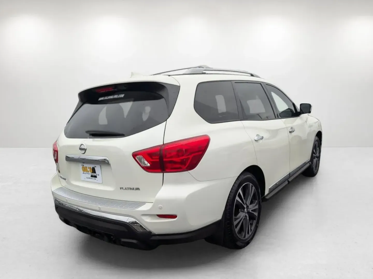 2020 /Almond Nissan Pathfinder Platinum (5N1DR2DN2LC) with an Other engine, located at 3959 U.S. 80 W, Phenix City, AL, 36870, (334) 297-4885, 32.469296, -85.135185 - Discover a new level of adventure with the 2020 Nissan Pathfinder Platinum, now available at Gils Auto in Phenix City, AL. Perfect for growing families, this spacious SUV offers a blend of comfort, technology, and versatility that makes it ideal for weekend getaways, school runs, or daily commutes. - Photo#4