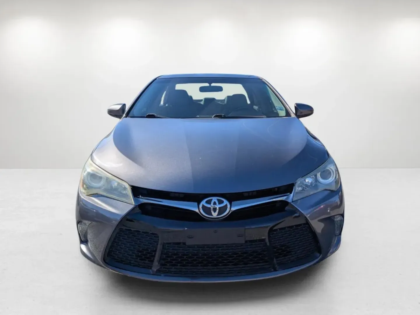 2016 Toyota Camry XSE (4T1BF1FKXGU) with an Other engine, located at 3959 U.S. 80 W, Phenix City, AL, 36870, (334) 297-4885, 32.469296, -85.135185 - **Discover a Reliable Ride That Fits Your Lifestyle: 2016 Toyota Camry at Gils Auto Phenix City, AL!**<br /> <br /> If you're searching for a vehicle that seamlessly blends reliability with comfort, look no further than this stunning 2016 Toyota Camry, available now at Gils Auto in Phenix City, AL. - Photo#1