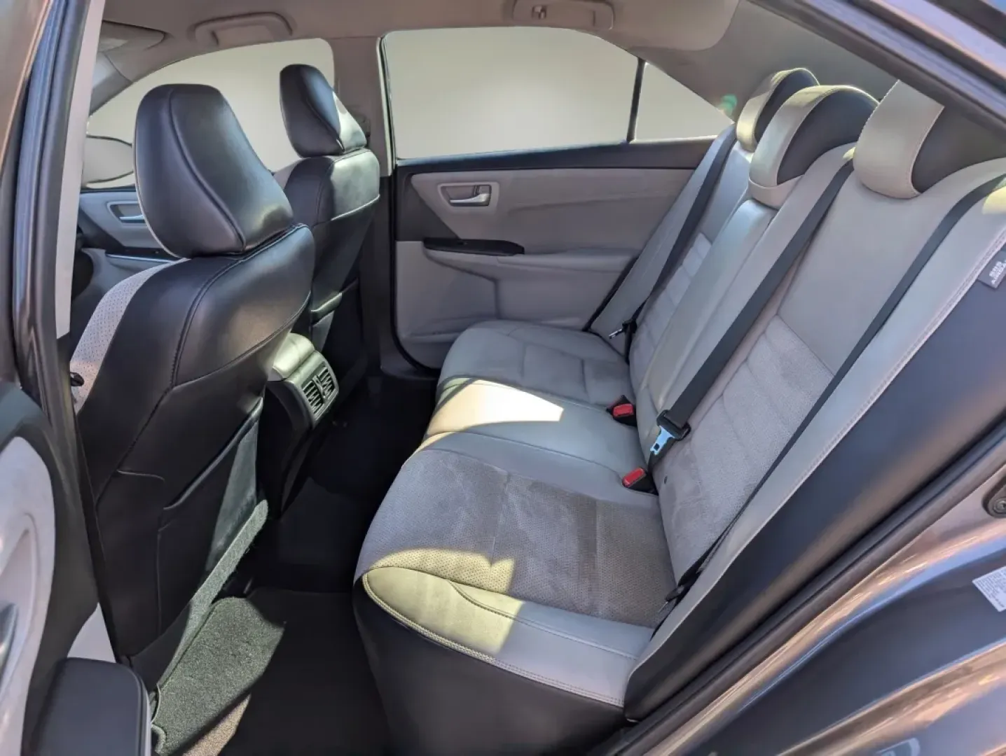 2016 Toyota Camry XSE (4T1BF1FKXGU) with an Other engine, located at 3959 U.S. 80 W, Phenix City, AL, 36870, (334) 297-4885, 32.469296, -85.135185 - **Discover a Reliable Ride That Fits Your Lifestyle: 2016 Toyota Camry at Gils Auto Phenix City, AL!**<br /> <br /> If you're searching for a vehicle that seamlessly blends reliability with comfort, look no further than this stunning 2016 Toyota Camry, available now at Gils Auto in Phenix City, AL. - Photo#10