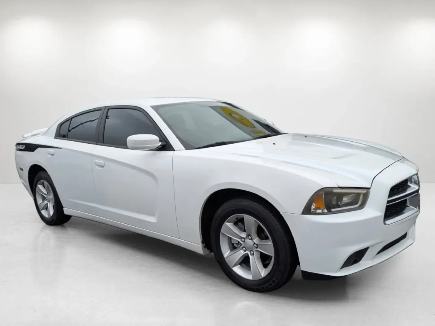 2011 /Black Interior Dodge Charger SE (2B3CL3CG9BH) with an Other engine, located at 5115 14th Ave., Columbus, GA, 31904, (706) 323-0345, 32.511494, -84.971046 - **Elevate Your Daily Drive with the 2011 Dodge Charger SE from Gils Auto!**<br /> <br /> Are you in search of a stylish vehicle that effortlessly combines performance with practicality? Look no further than the 2011 Dodge Charger SE, available at Gils Auto in Phenix City, AL. This coupe is not just - Photo#2