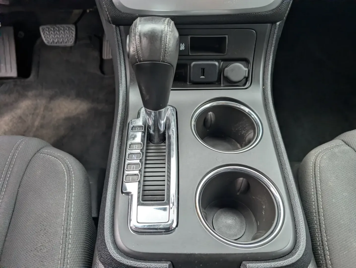 2015 /Ebony GMC Acadia SLE (1GKKRNEDXFJ) with an Other engine, located at 5115 14th Ave., Columbus, GA, 31904, (706) 323-0345, 32.511494, -84.971046 - **Discover Adventure with the 2015 GMC Acadia SLE at Gils Auto Your Family-Friendly Buy Here Pay Here Dealership in Phenix City!**<br /> <br /> Are you ready to elevate your family's lifestyle with a vehicle that combines comfort, reliability, and versatility? The 2015 GMC Acadia SLE is the perfect - Photo#13