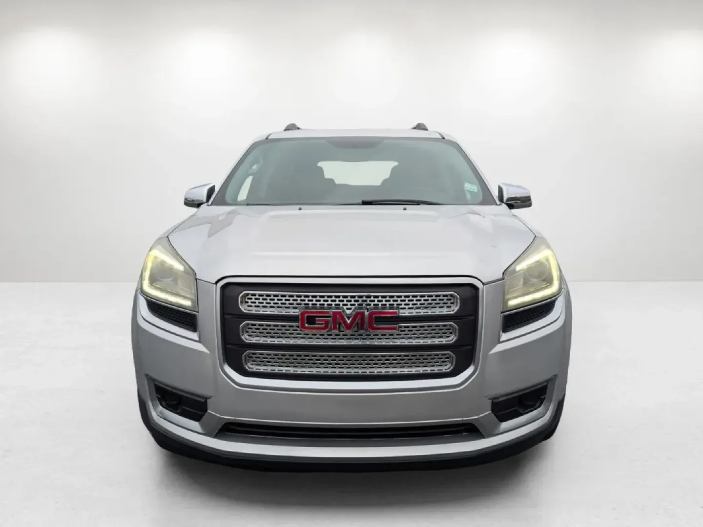 2015 /Ebony GMC Acadia SLE (1GKKRNEDXFJ) with an Other engine, located at 5115 14th Ave., Columbus, GA, 31904, (706) 323-0345, 32.511494, -84.971046 - **Discover Adventure with the 2015 GMC Acadia SLE at Gils Auto Your Family-Friendly Buy Here Pay Here Dealership in Phenix City!**<br /> <br /> Are you ready to elevate your family's lifestyle with a vehicle that combines comfort, reliability, and versatility? The 2015 GMC Acadia SLE is the perfect - Photo#1