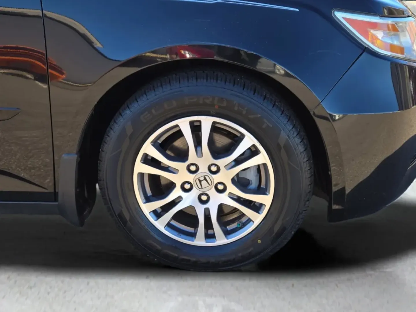 2012 Honda Odyssey EX (5FNRL5H4XCB) with an Other engine, located at 521 Old Farm Lane Rd, Prattville, AL, 36066, (334) 325-1505, 32.482460, -86.416367 - Are you ready to embrace the joy of family road trips or the convenience of daily commutes? Look no further than this 2012 Honda Odyssey EX at Gils Auto in Prattville, AL. Perfectly designed for growing families and busy professionals alike, this minivan seamlessly blends comfort, safety, and functi - Photo#2