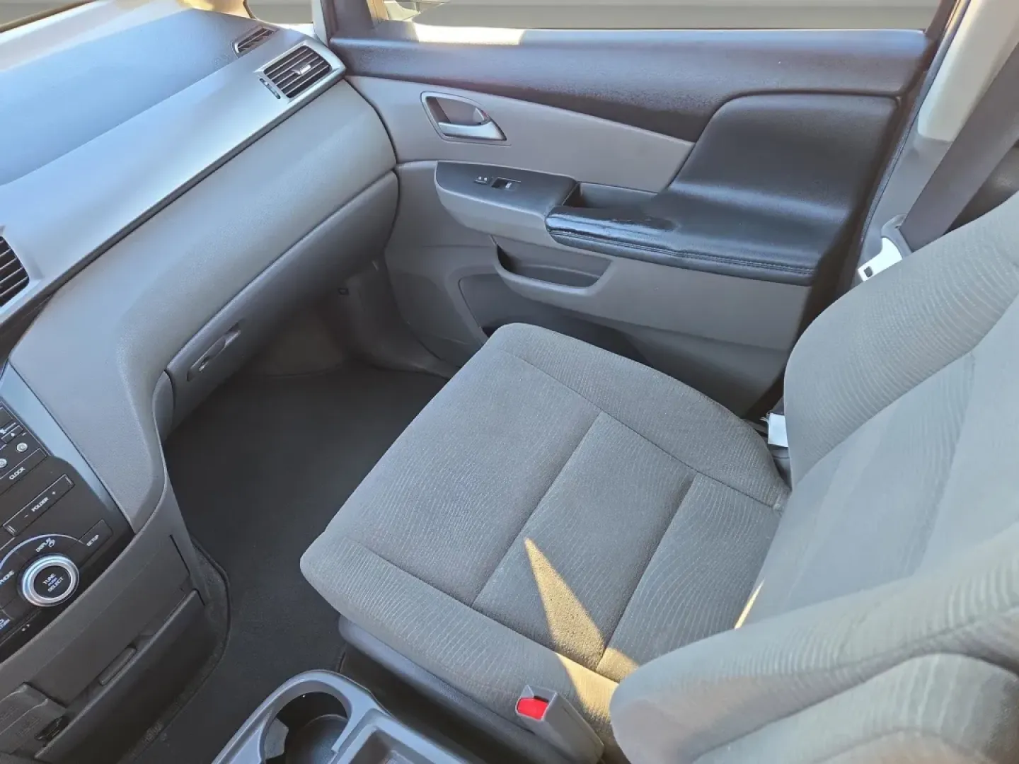 2012 Honda Odyssey EX (5FNRL5H4XCB) with an Other engine, located at 521 Old Farm Lane Rd, Prattville, AL, 36066, (334) 325-1505, 32.482460, -86.416367 - Are you ready to embrace the joy of family road trips or the convenience of daily commutes? Look no further than this 2012 Honda Odyssey EX at Gils Auto in Prattville, AL. Perfectly designed for growing families and busy professionals alike, this minivan seamlessly blends comfort, safety, and functi - Photo#15