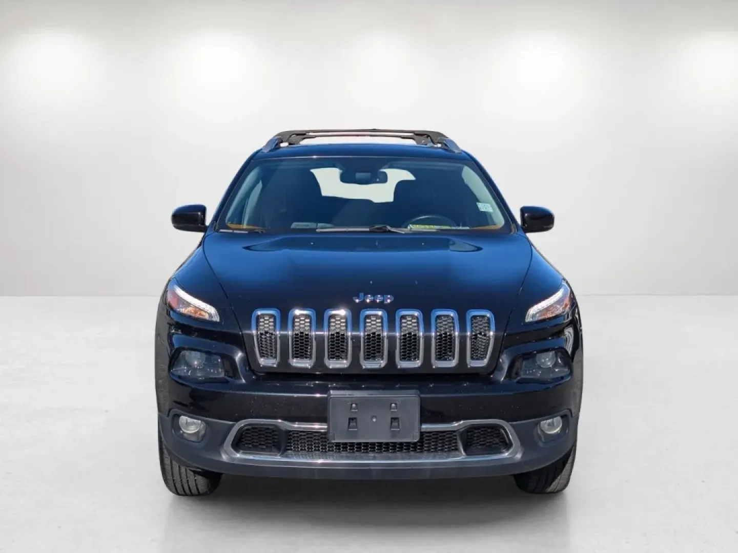 2016 /Black Jeep Cherokee Limited (1C4PJMDB8GW) with an Other engine, located at 3959 U.S. 80 W, Phenix City, AL, 36870, (334) 297-4885, 32.469296, -85.135185 - Are you ready to elevate your adventures and transform your daily commute? Look no further than this stunning 2016 Jeep Cherokee Limited, available exclusively at Gils Auto in Phenix City, AL. This versatile crossover is perfect for growing families, weekend explorers, or budget-conscious buyers see - Photo#1