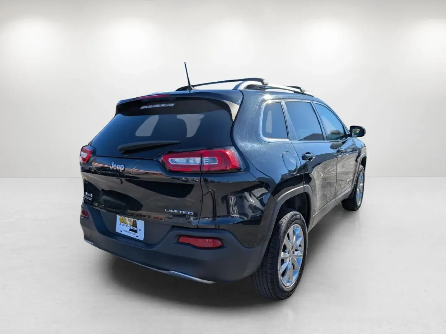 2016 /Black Jeep Cherokee Limited (1C4PJMDB8GW) with an Other engine, located at 3959 U.S. 80 W, Phenix City, AL, 36870, (334) 297-4885, 32.469296, -85.135185 - Are you ready to elevate your adventures and transform your daily commute? Look no further than this stunning 2016 Jeep Cherokee Limited, available exclusively at Gils Auto in Phenix City, AL. This versatile crossover is perfect for growing families, weekend explorers, or budget-conscious buyers see - Photo#4