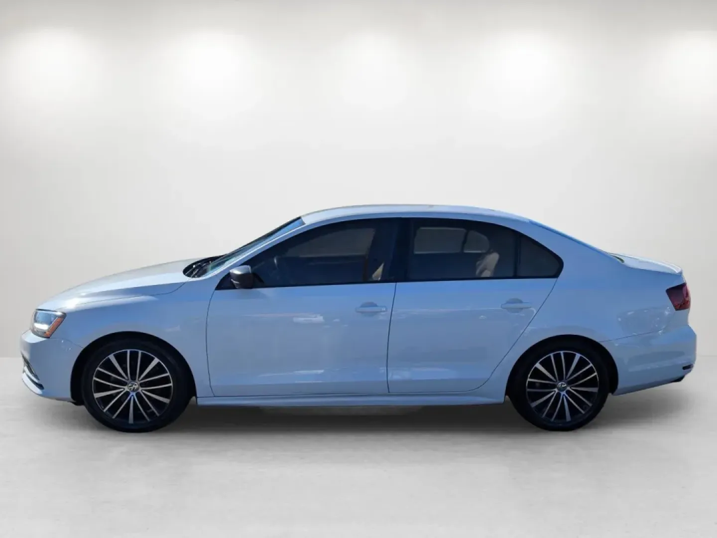 2017 Volkswagen Jetta 1.8T Sport (3VWD17AJ4HM) with an Other engine, located at 3959 U.S. 80 W, Phenix City, AL, 36870, (334) 297-4885, 32.469296, -85.135185 - Discover the perfect blend of style, performance, and affordability with the 2017 Volkswagen Jetta 1.8T Sport, now available at Gils Auto in Phenix City, AL. Whether you're a daily commuter navigating the busy streets of nearby Columbus or a family on the go, this sedan is designed to elevate your d - Photo#7