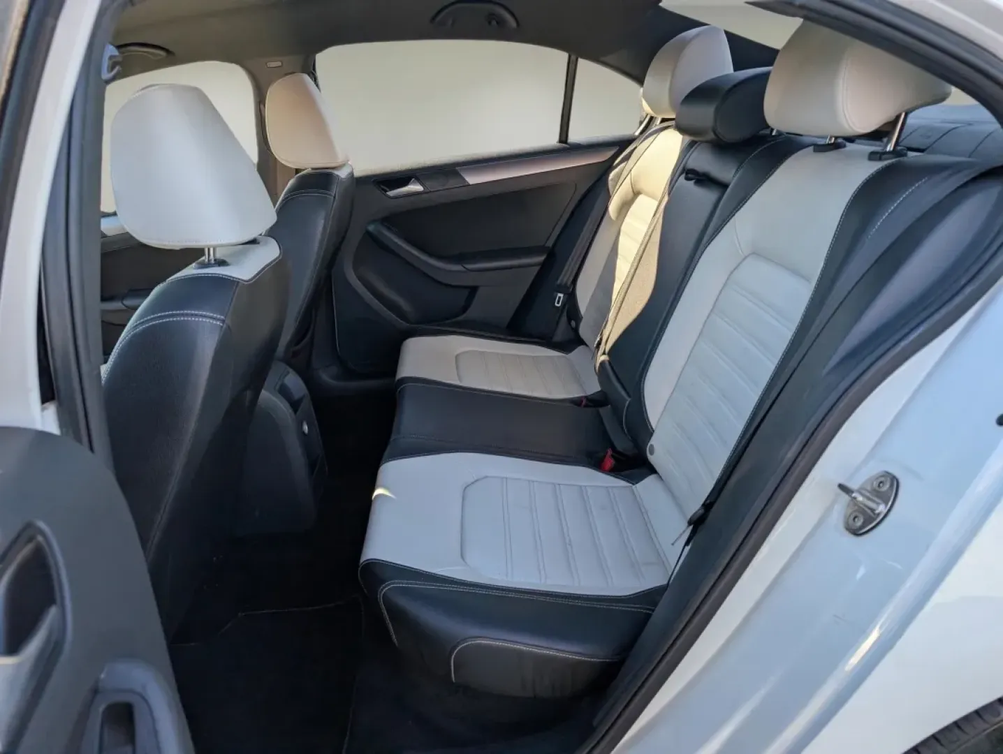 2017 Volkswagen Jetta 1.8T Sport (3VWD17AJ4HM) with an Other engine, located at 3959 U.S. 80 W, Phenix City, AL, 36870, (334) 297-4885, 32.469296, -85.135185 - Discover the perfect blend of style, performance, and affordability with the 2017 Volkswagen Jetta 1.8T Sport, now available at Gils Auto in Phenix City, AL. Whether you're a daily commuter navigating the busy streets of nearby Columbus or a family on the go, this sedan is designed to elevate your d - Photo#10