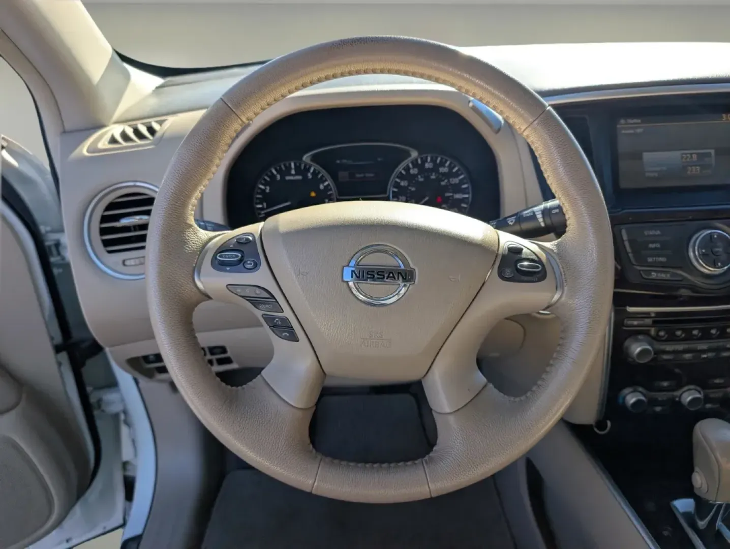 2013 /Almond Nissan Pathfinder SL (5N1AR2MN0DC) with an Other engine, located at 3959 U.S. 80 W, Phenix City, AL, 36870, (334) 297-4885, 32.469296, -85.135185 - **Unleash Adventures with the 2013 Nissan Pathfinder SL at Gils Auto Your Local Buy Here Pay Here Dealership!**<br /> <br /> Are you ready to elevate your family outings or weekend getaways? The 2013 Nissan Pathfinder SL is your ticket to unforgettable adventures, providing comfort, space, and perf - Photo#16