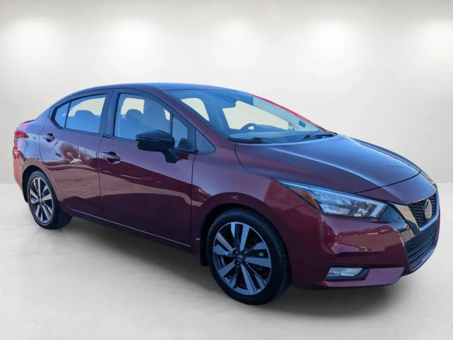 2021 /Sport Interior Nissan Versa SR (3N1CN8FV3ML) with an Other engine, located at 3959 U.S. 80 W, Phenix City, AL, 36870, (334) 297-4885, 32.469296, -85.135185 - Experience the joy of driving with the 2021 Nissan Versa SR, a stunning sedan that's perfect for budget-conscious buyers and those needing a reliable vehicle for daily commutes or family outings. Located at Gils Auto, your trusted Buy Here Pay Here dealership in Phenix City, AL, we understand the im - Photo#2