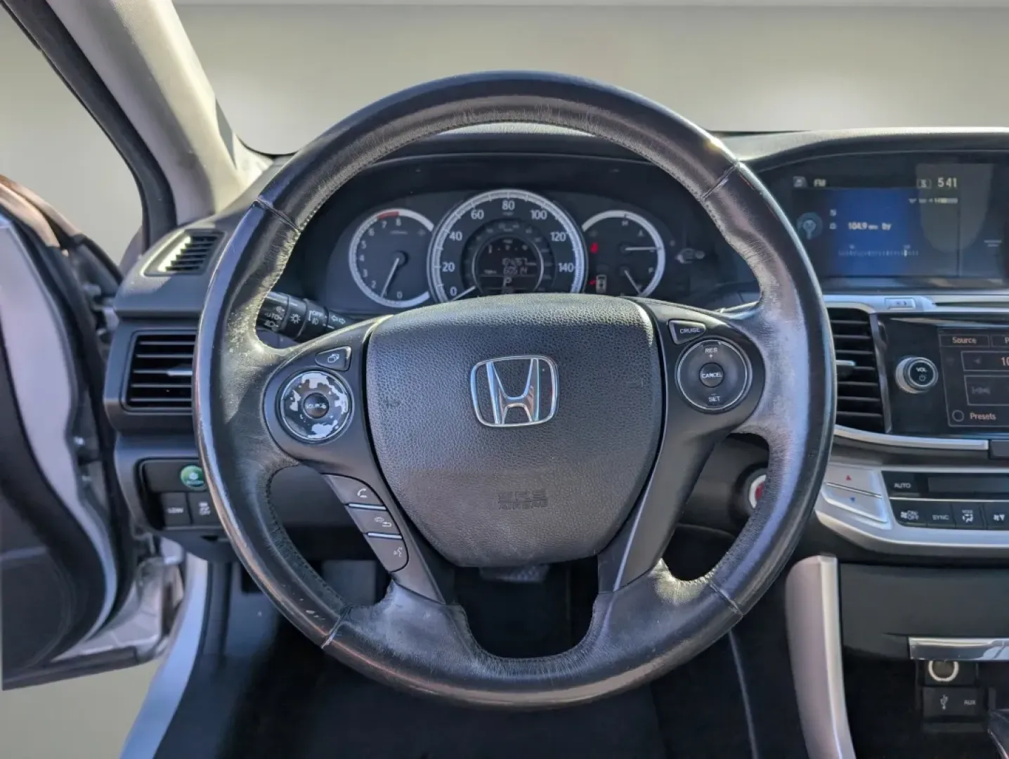 2013 Honda Accord Sdn EX-L (1HGCR2F80DA) with an Other engine, located at 3959 U.S. 80 W, Phenix City, AL, 36870, (334) 297-4885, 32.469296, -85.135185 - **Drive into Adventure with the 2013 Honda Accord EX-L at Gils Auto, Phenix City!**<br /> <br /> Are you ready to elevate your daily commute or family outings with a reliable and stylish vehicle? The 2013 Honda Accord EX-L is designed for those who appreciate comfort, performance, and modern technol - Photo#15