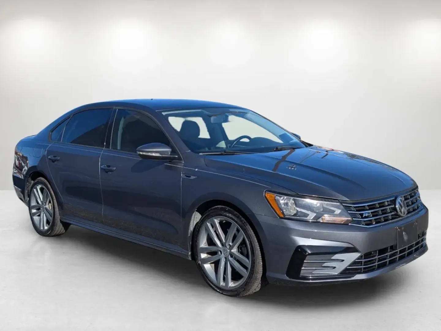 2018 Volkswagen Passat 2.0T S (1VWAA7A3XJC) with an Other engine, located at 3959 U.S. 80 W, Phenix City, AL, 36870, (334) 297-4885, 32.469296, -85.135185 - **Explore Your Next Adventure in the 2018 Volkswagen Passat - Perfect for Family Road Trips or Daily Commutes!**<br /> <br /> If you're looking for a vehicle that combines style, comfort, and reliability, the 2018 Volkswagen Passat at Gils Auto in Phenix City, AL, is the perfect choice for you. This - Photo#2