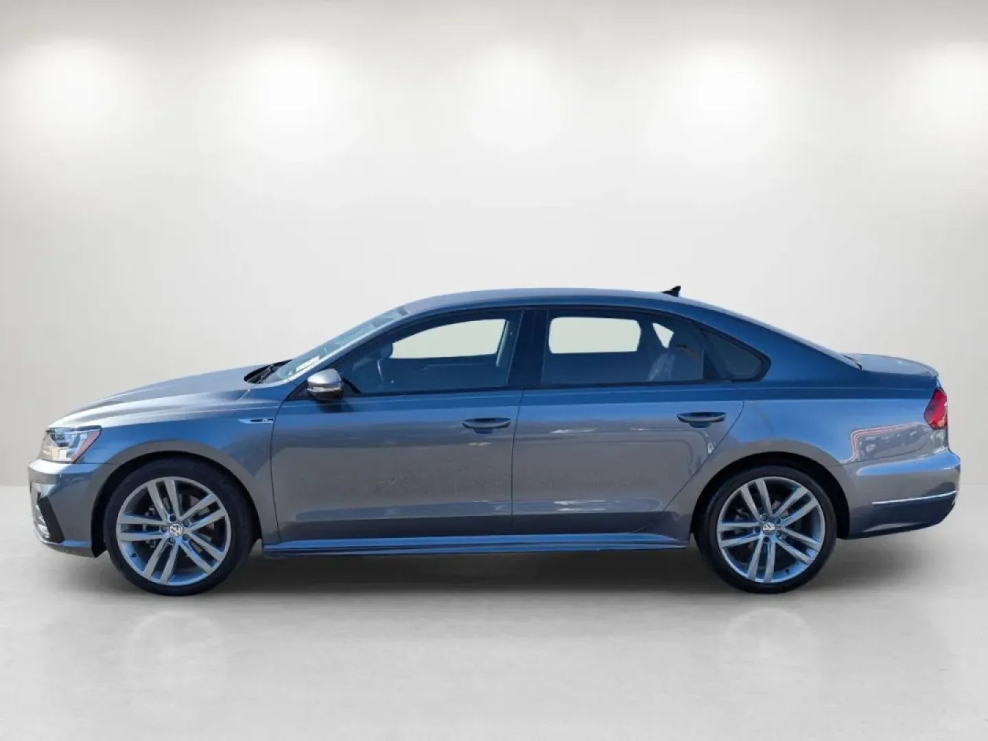 2018 Volkswagen Passat 2.0T S (1VWAA7A3XJC) with an Other engine, located at 3959 U.S. 80 W, Phenix City, AL, 36870, (334) 297-4885, 32.469296, -85.135185 - **Explore Your Next Adventure in the 2018 Volkswagen Passat - Perfect for Family Road Trips or Daily Commutes!**<br /> <br /> If you're looking for a vehicle that combines style, comfort, and reliability, the 2018 Volkswagen Passat at Gils Auto in Phenix City, AL, is the perfect choice for you. This - Photo#7