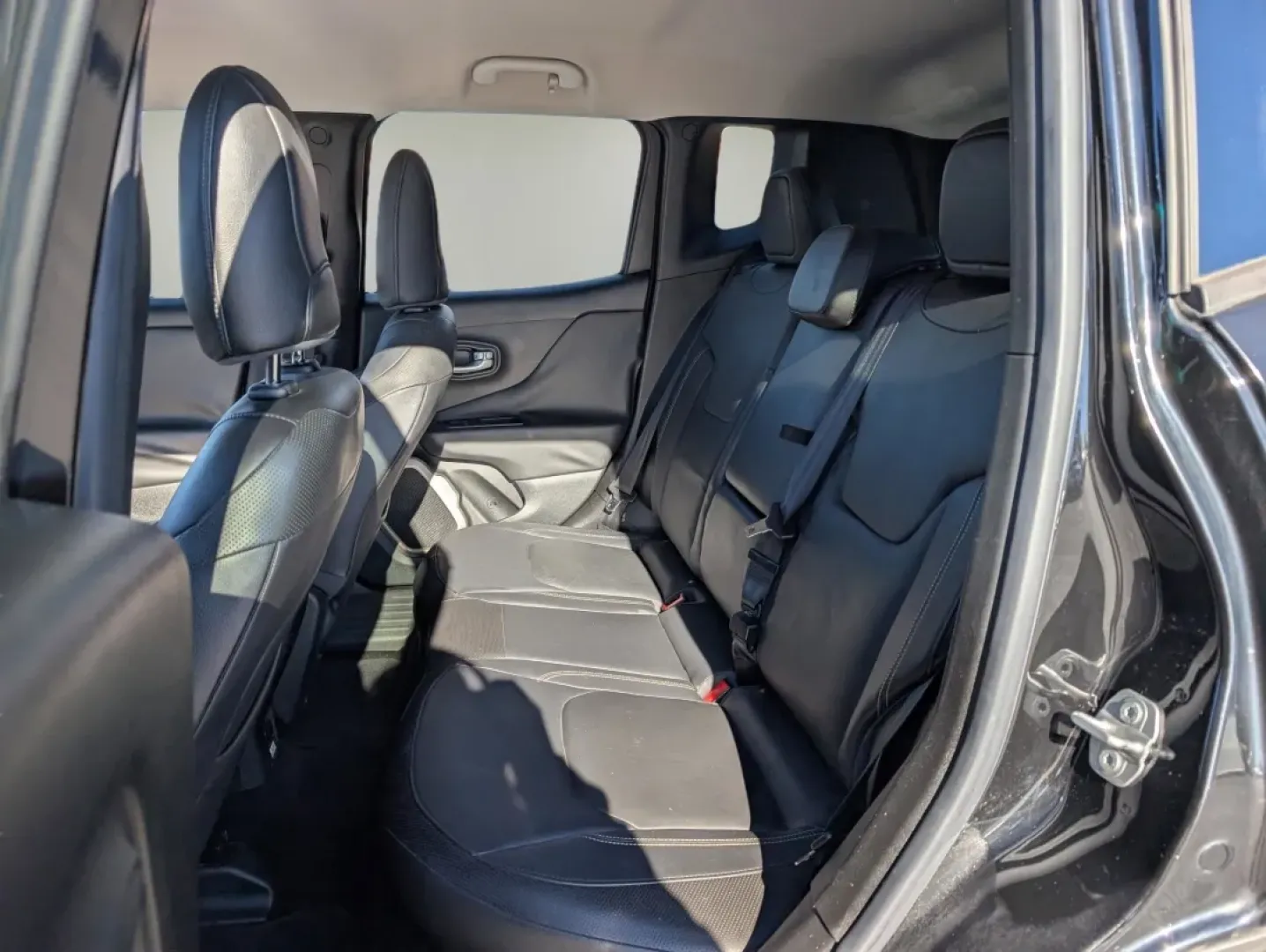 2015 /Black Jeep Renegade Limited (ZACCJADT1FP) with an Other engine, located at 3959 U.S. 80 W, Phenix City, AL, 36870, (334) 297-4885, 32.469296, -85.135185 - **Adventure Awaits with This 2015 Jeep Renegade Limited in Phenix City, AL!**<br /> <br /> Are you ready to elevate your weekend getaways or daily commutes? This 2015 Jeep Renegade Limited is the perfect blend of comfort and capability, making it an ideal choice for active lifestyles. Whether you're - Photo#10