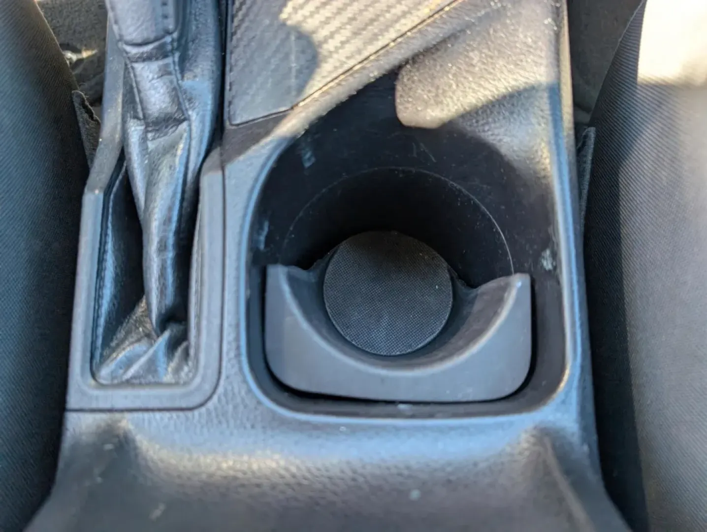 2013 Toyota RAV4 XLE (2T3RFREV3DW) with an Other engine, located at 3959 U.S. 80 W, Phenix City, AL, 36870, (334) 297-4885, 32.469296, -85.135185 - **Discover Adventure and Comfort in the 2013 Toyota RAV4 XLE at Gils Auto!**<br /> <br /> Are you on the hunt for a vehicle that can seamlessly transition from weekday commutes to weekend adventures? Look no further! The 2013 Toyota RAV4 XLE is the perfect SUV for those who crave versatility and rel - Photo#12