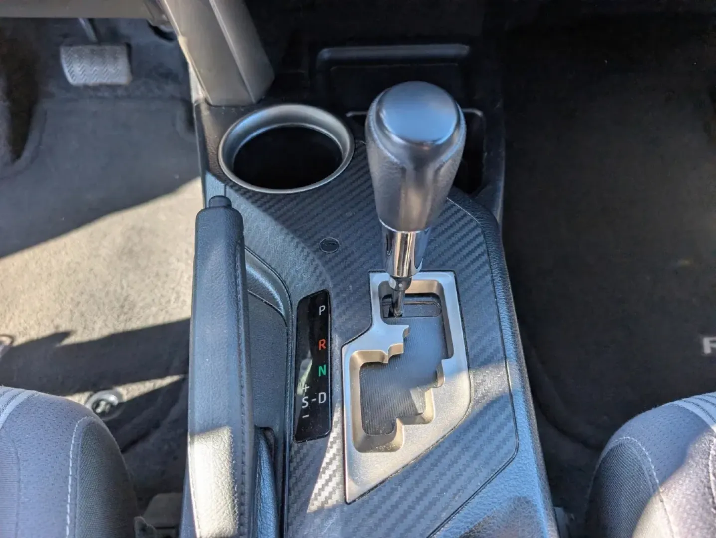 2013 Toyota RAV4 XLE (2T3RFREV3DW) with an Other engine, located at 3959 U.S. 80 W, Phenix City, AL, 36870, (334) 297-4885, 32.469296, -85.135185 - **Discover Adventure and Comfort in the 2013 Toyota RAV4 XLE at Gils Auto!**<br /> <br /> Are you on the hunt for a vehicle that can seamlessly transition from weekday commutes to weekend adventures? Look no further! The 2013 Toyota RAV4 XLE is the perfect SUV for those who crave versatility and rel - Photo#13